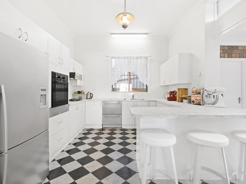 121 Oberon Street, Coogee NSW 2034