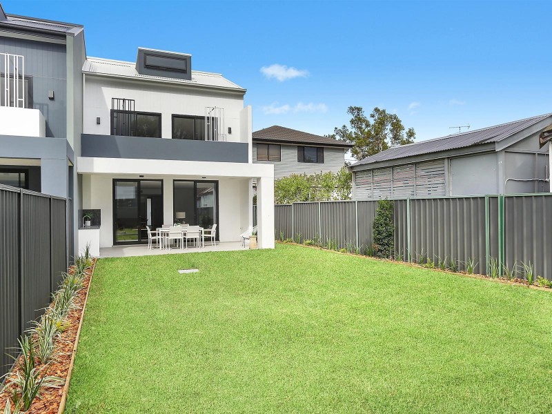 2A Fremlin Street, Botany NSW 2019