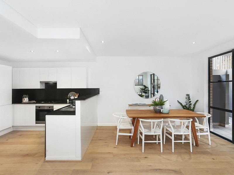 2/1 Bennett Street, Bondi NSW 2026