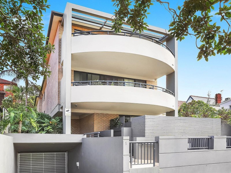 2/1 Bennett Street, Bondi NSW 2026