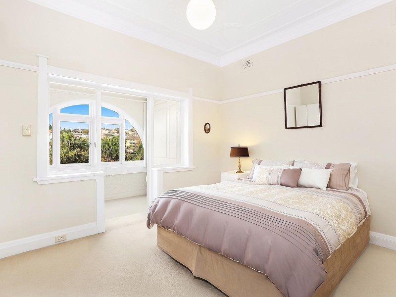 2/111 Dolphin Street, Coogee NSW 2034