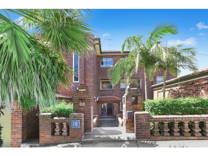 2/18 Daintrey Crescent, Randwick NSW 2031