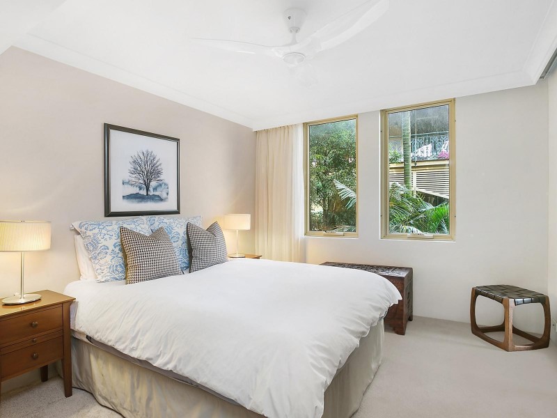 18/6 Paul Street, Bondi Junction NSW 2022