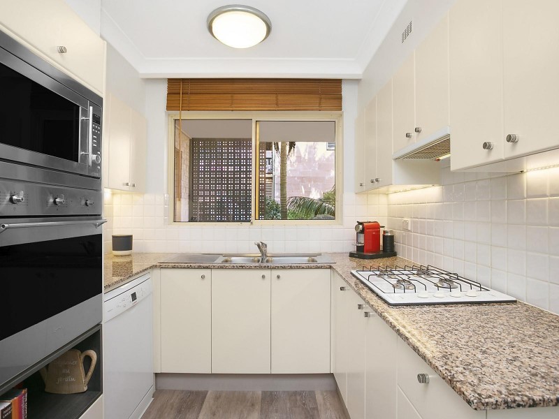 18/6 Paul Street, Bondi Junction NSW 2022