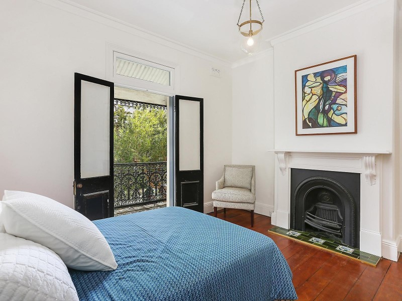 108 Mill Hill Road, Bondi Junction NSW 2022