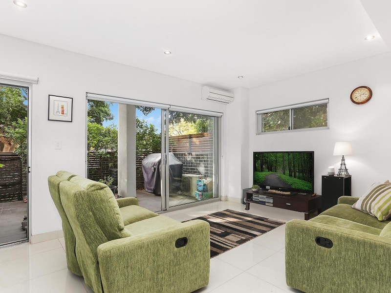 2/10 Duke Street, Kensington NSW 2033