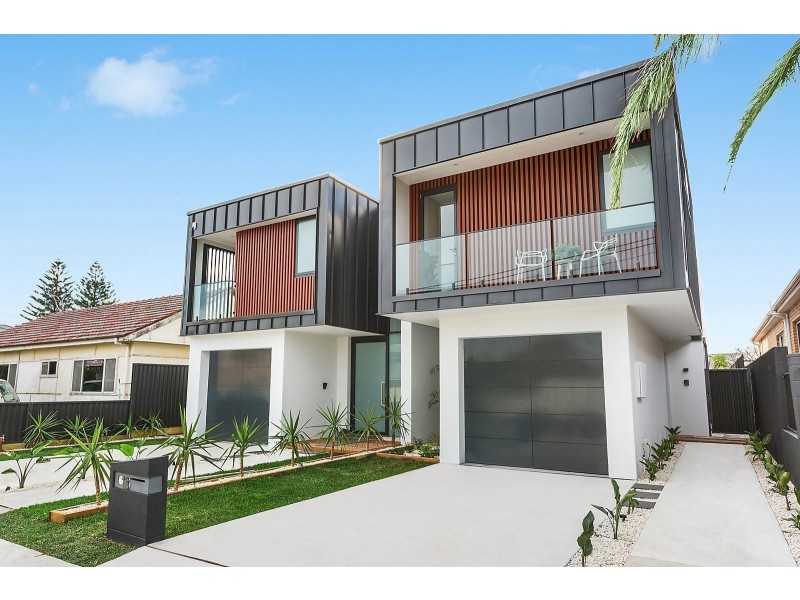 16 Warburton Street, Chifley NSW 2036