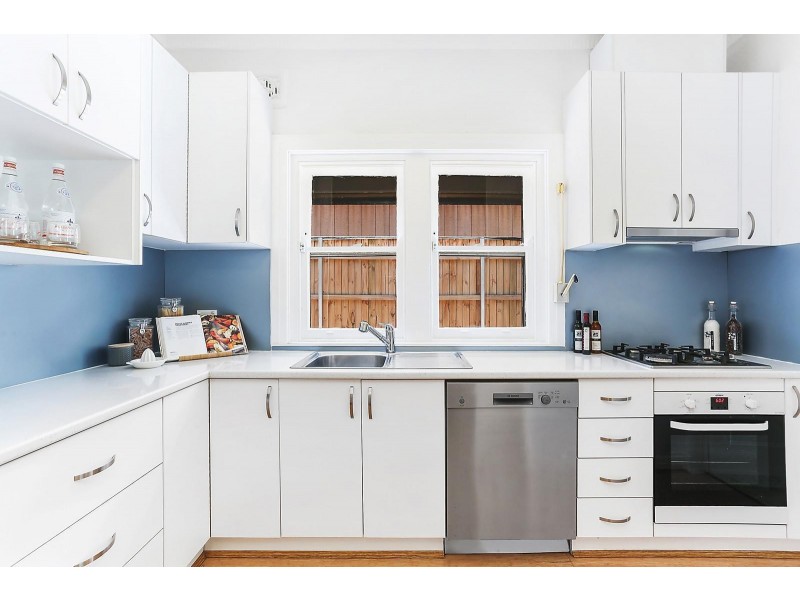 2 Smithfield Avenue, Coogee NSW 2034