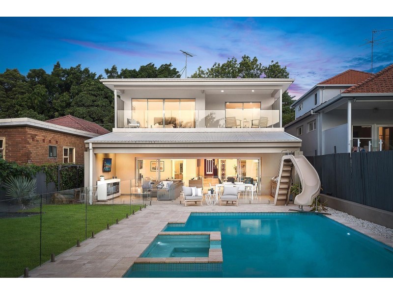 100 Cottenham Avenue, Kensington NSW 2033