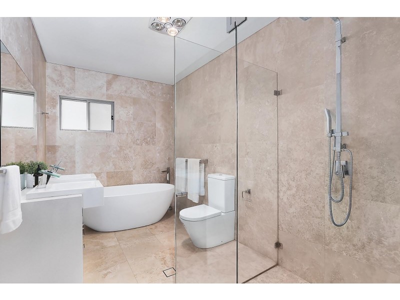 100 Cottenham Avenue, Kensington NSW 2033