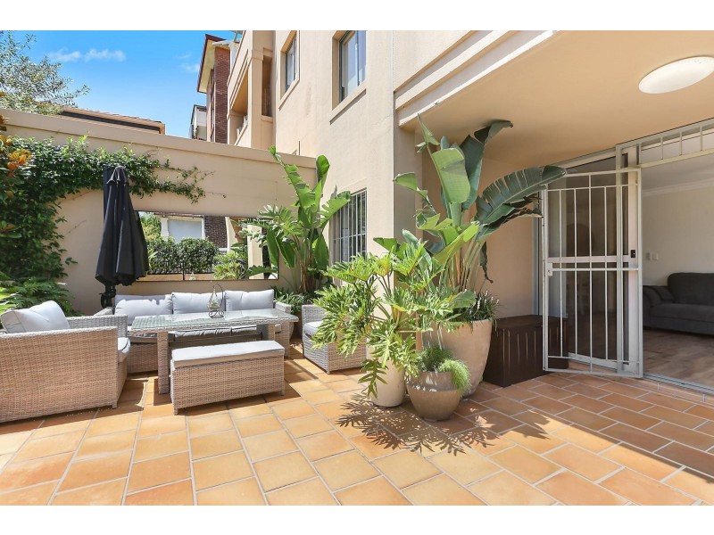 2/11 Hendy Avenue, Coogee NSW 2034