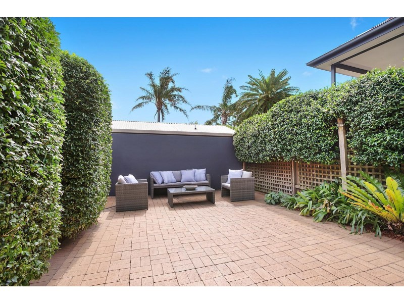 18 Hendy Avenue, South Coogee NSW 2034