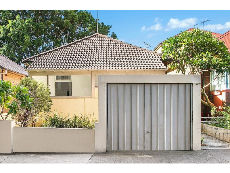 18 Smithfield Avenue, Coogee NSW 2034