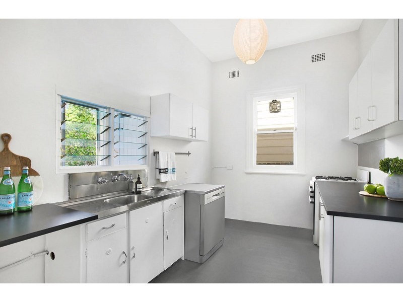 18 Smithfield Avenue, Coogee NSW 2034