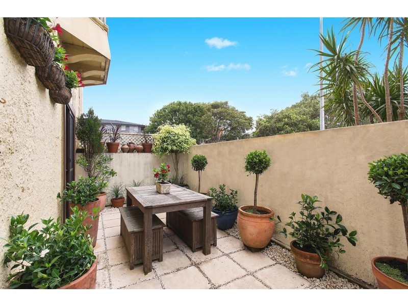 2/24 New Street, Bondi NSW 2026