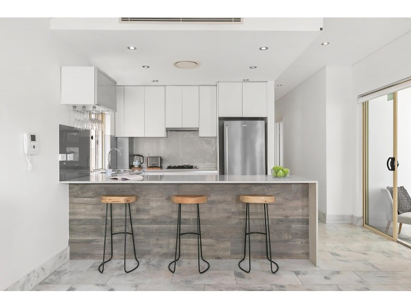 1/134 Brook Street, Coogee NSW 2034