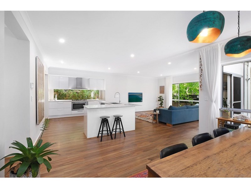 8 Binda Crescent, Little Bay NSW 2036