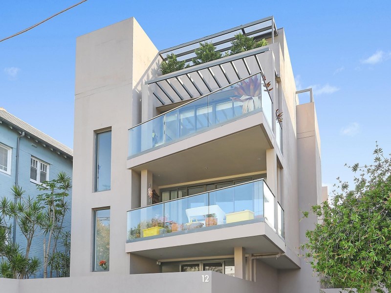 2/12 Kurrawa Avenue, Coogee NSW 2034