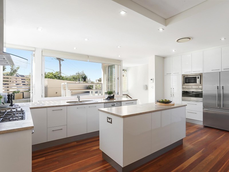 1 Brook Street, Coogee NSW 2034