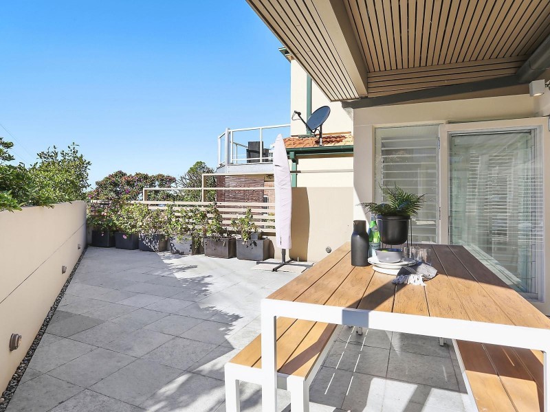 1 Brook Street, Coogee NSW 2034