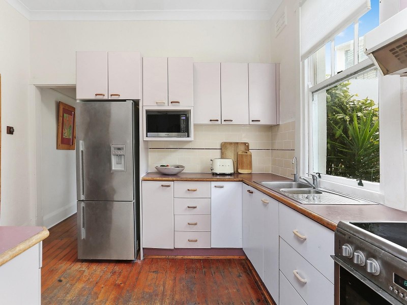 2/17 Alexander Street, Coogee NSW 2034