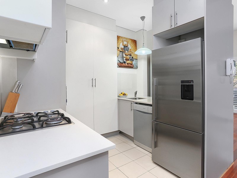 15/11 Flood Street, Bondi NSW 2026