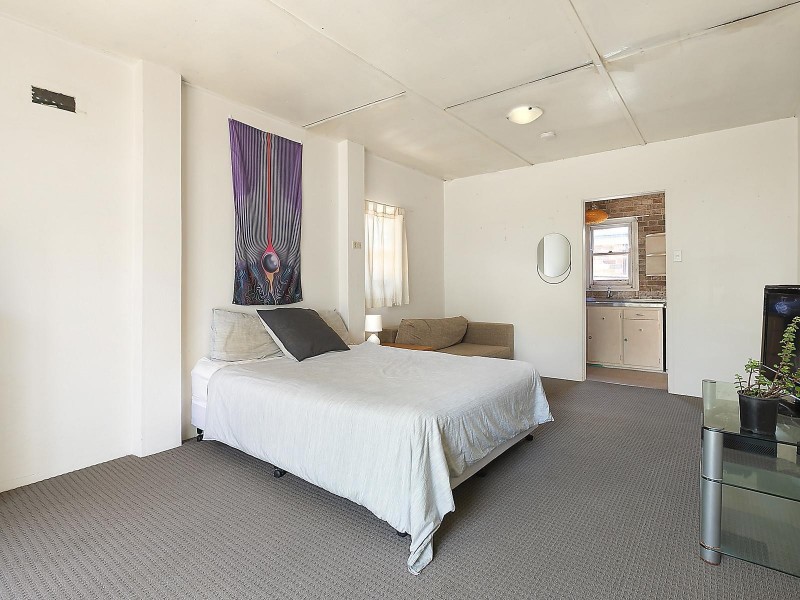 1 Canara Avenue, Phillip Bay NSW 2036