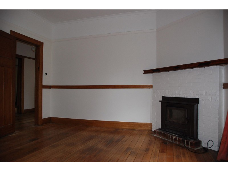 16 Bishop Street, New Town TAS 7008