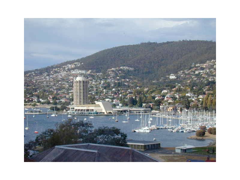 1/16 St Georges  Terrace, Battery Point TAS 7004