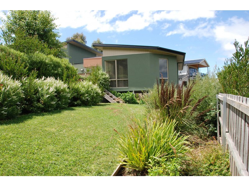 2/46 Willowbend  Road, Kingston TAS 7050