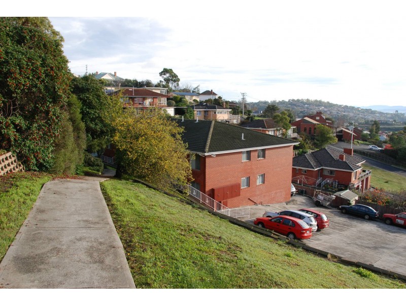 9/54 Edge Avenue, Lenah Valley TAS 7008