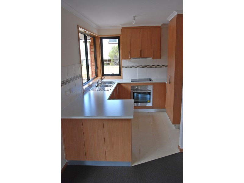 4/10 Wells Parade, Blackmans Bay TAS 7052