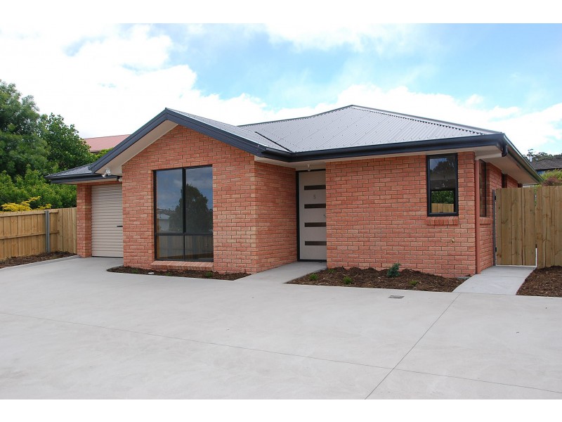 4/10 Wells Parade, Blackmans Bay TAS 7052