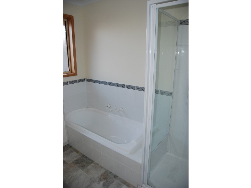 1/66 Ripley  Road, Moonah TAS 7009