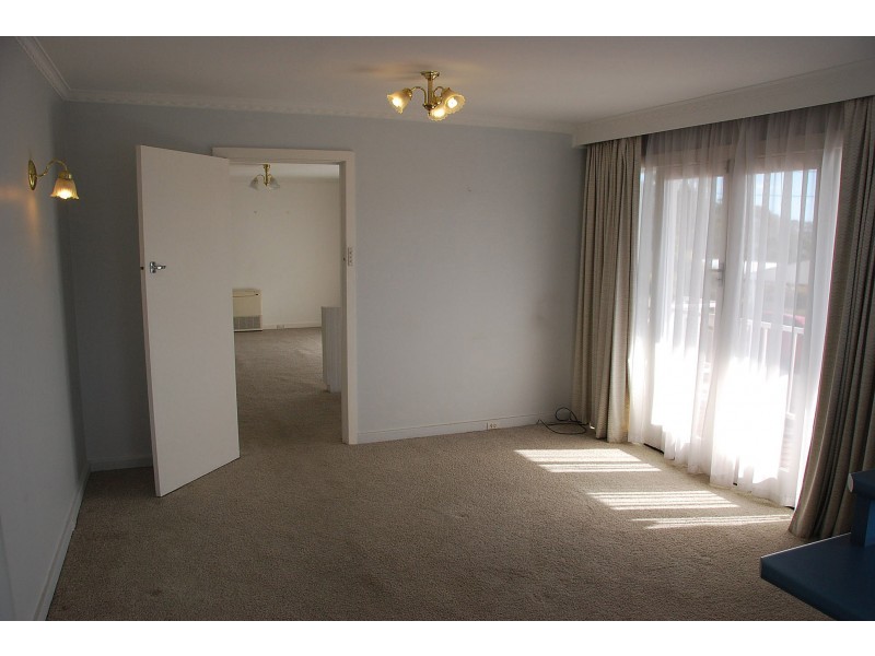 1/Richmond  Parade, Sandy Bay TAS 7005