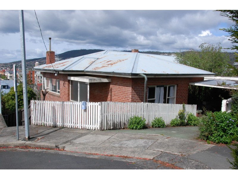 16 Ellerslie  Road, Sandy Bay TAS 7005