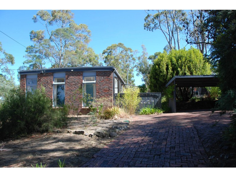 2 Tyndall  Court, Bonnet Hill TAS 7053