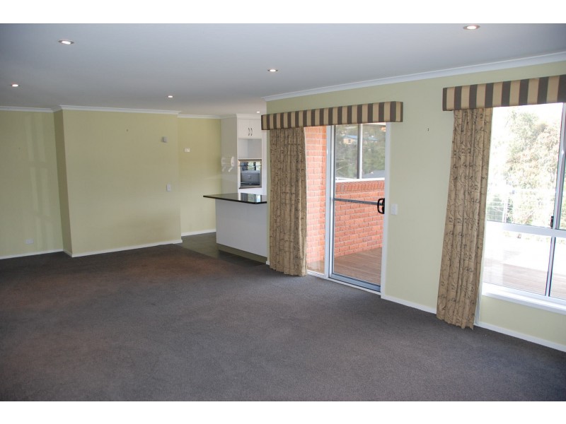 12 Malachi Drive, Kingston TAS 7050