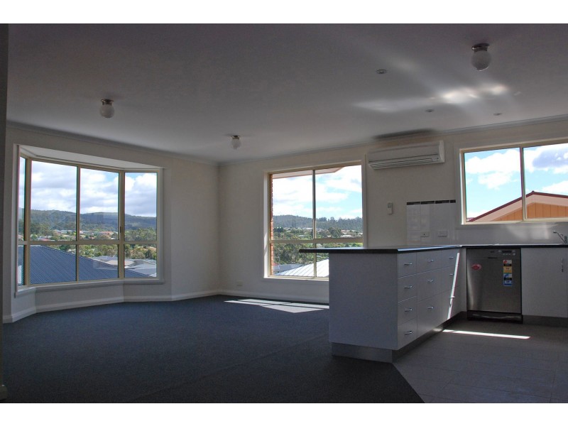 8/71 Ineke Drive, Kingston TAS 7050
