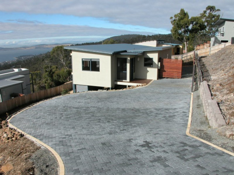 95 Hillcrest Road, Tolmans Hill TAS 7007