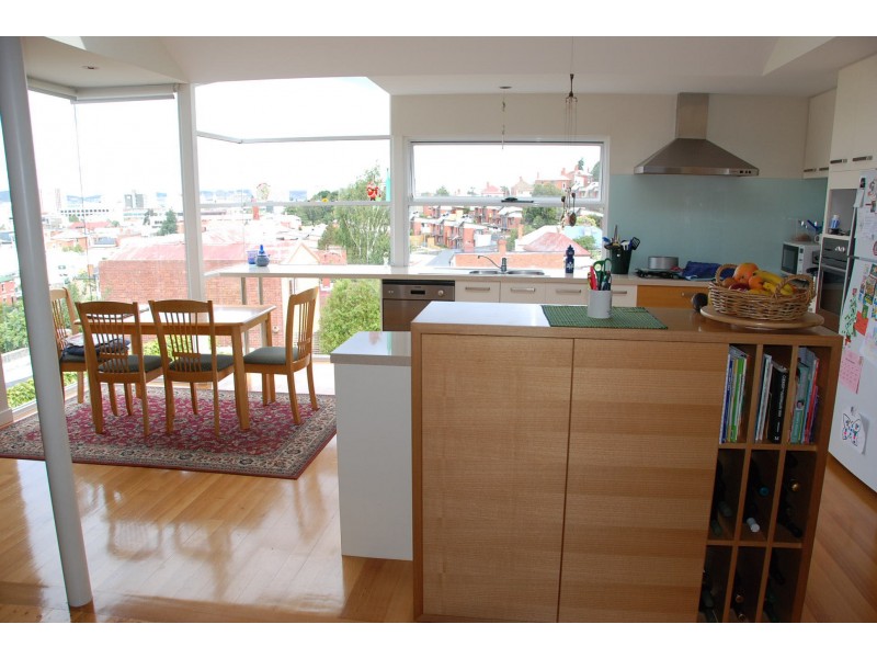 8 Devonshire Square, West Hobart TAS 7000