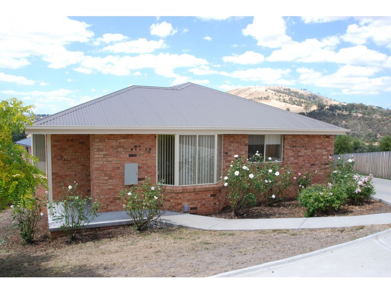 1/3 Howlett Court, Brighton TAS 7030