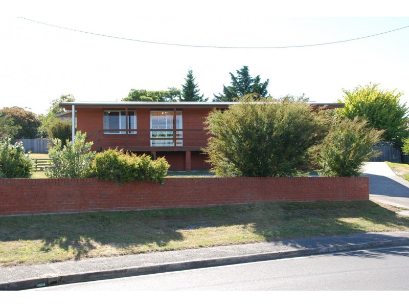 100 Redwood Road, Kingston TAS 7050