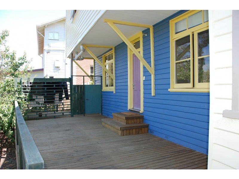 2/352 Liverpool Street, West Hobart TAS 7000