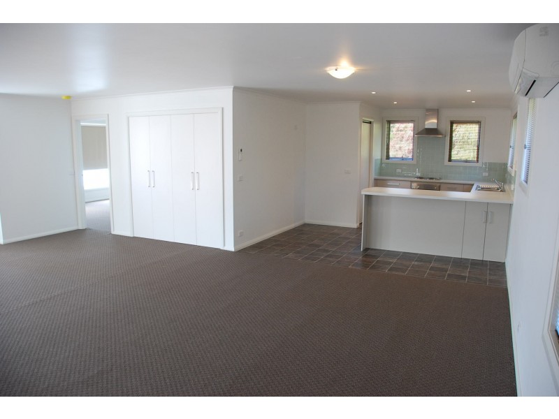 1/30 Gourlay Street, Blackmans Bay TAS 7052