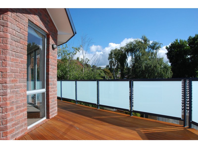 1/30 Gourlay Street, Blackmans Bay TAS 7052