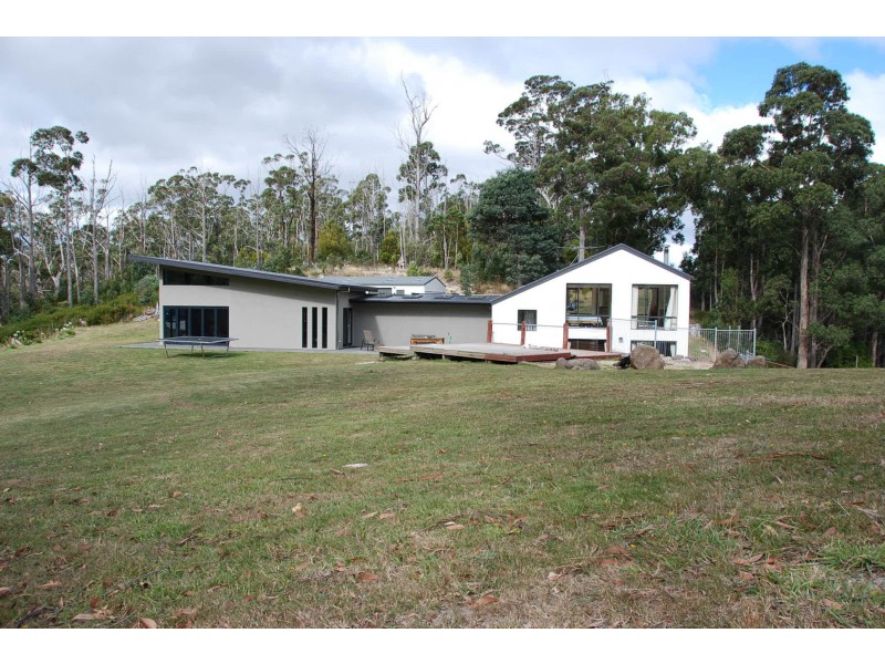 168 McKenzies  Road, Leslie Vale TAS 7054
