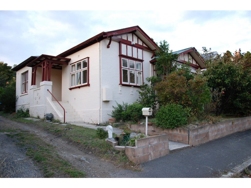 8 Adelaide Street, South Hobart TAS 7004