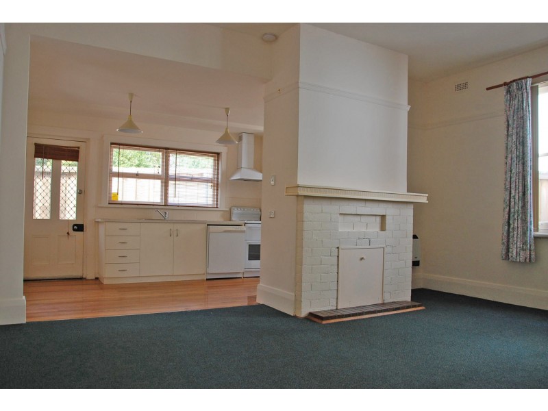 8 Adelaide Street, South Hobart TAS 7004