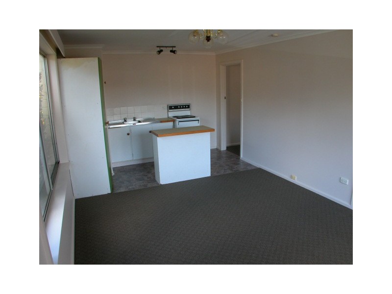 2/9 Marys Hope  Road, Rosetta TAS 7010